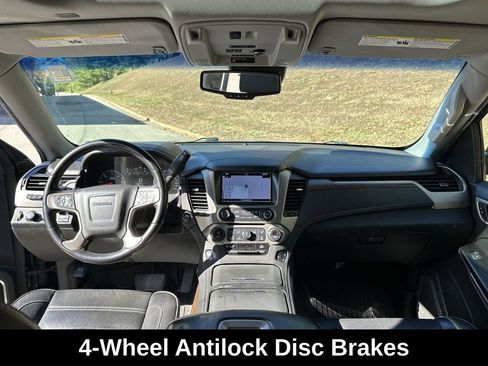 Used 2019 GMC Yukon XL Denali w/ Denali Ultimate Package image 26