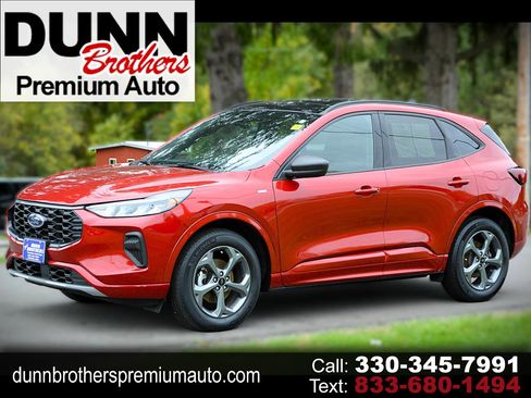 Used 2023 Ford Escape ST-Line w/ Tech Pack #1 image 1