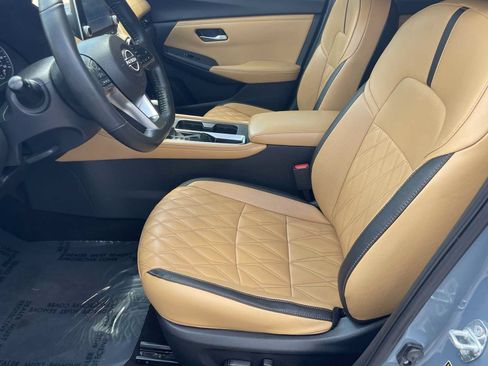 Used 2024 Nissan Sentra SV w/ SV Premium Package FWD image 10