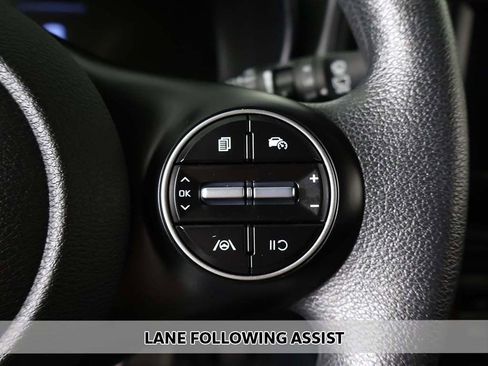 Used 2024 Kia Soul LX image 2