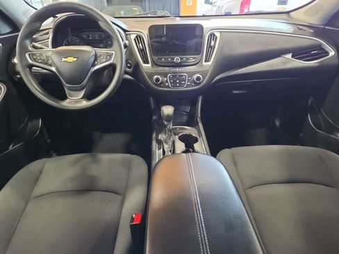 Used 2023 Chevrolet Malibu LT FWD image 27
