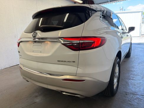 Used 2018 Buick Enclave Essence FWD image 53