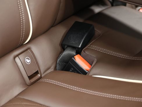 Used 2018 BMW M550i xDrive image 75