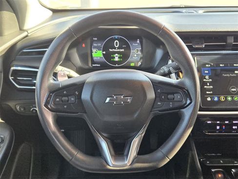 Used 2022 Chevrolet Bolt EUV LT image 21