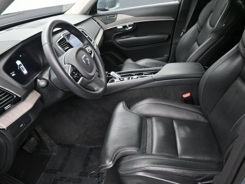 Certified 2023 Volvo XC90 B6 Ultimate AWD/4WD image 12