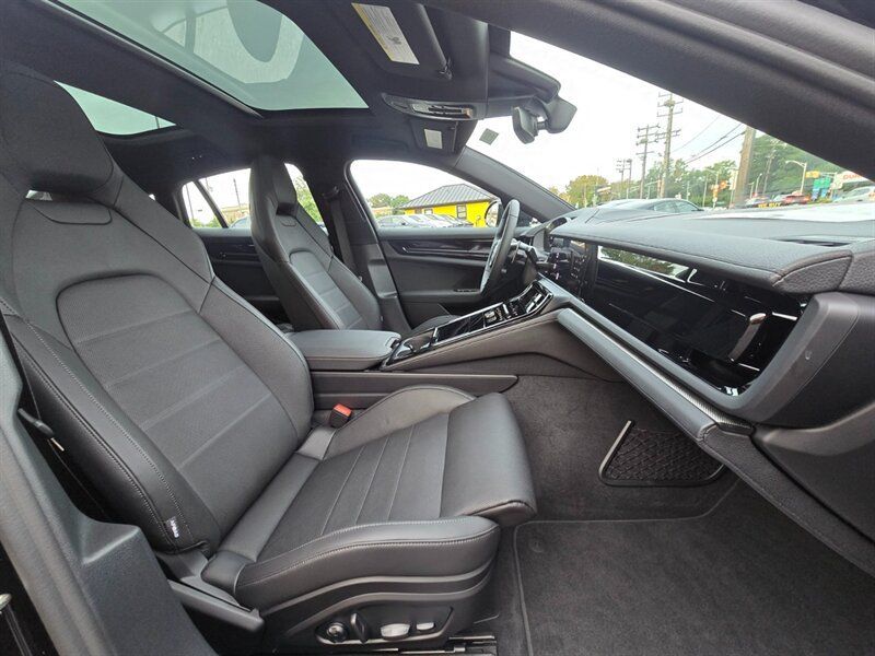 Used 2026 Porsche Panamera 4 AWD/4WD image 19