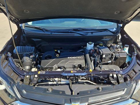 Used 2021 Chevrolet Equinox LT FWD image 29