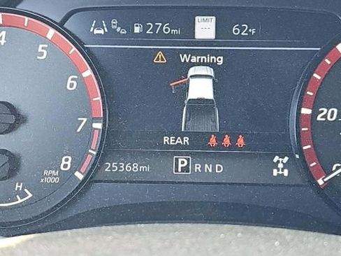 Used 2024 Nissan Frontier PRO-4X w/ Pro Convenience Package AWD/4WD image 5