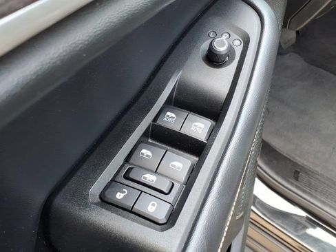 Used 2021 Jeep Grand Cherokee L Limited AWD/4WD image 12