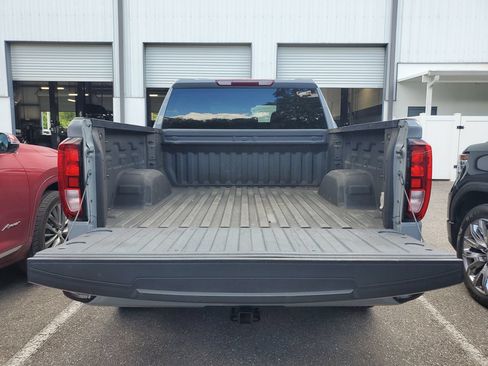 Used 2024 GMC Sierra 1500 Elevation AWD/4WD image 9