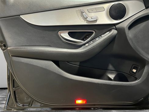 Used 2020 Mercedes-Benz C 300 4MATIC Sedan image 22