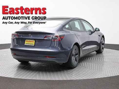 Used 2023 Tesla Model 3 Standard Range RWD image 5