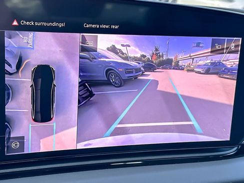 New 2025 Audi A6 e-tron Premium Plus image 18