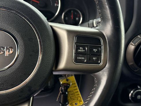 Certified 2018 Jeep Wrangler Unlimited Sport AWD/4WD image 24