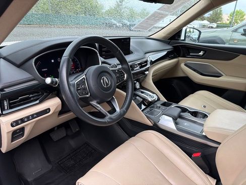 Used 2024 Acura MDX SH-AWD w/ Advance Package image 16