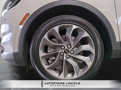 Certified 2023 Lincoln Nautilus Reserve AWD/4WD image 34