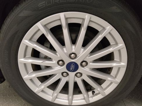 Used 2016 Ford C-MAX SE image 31