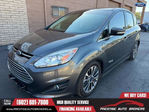 Used 2017 Ford C-MAX Energi Titanium image 4