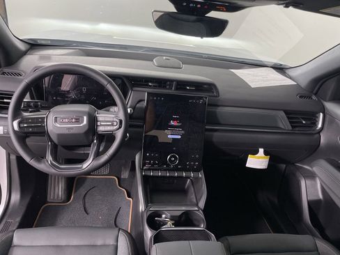 New 2026 GMC Terrain AT4 w/ Technology Package II image 20