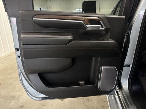 Used 2024 Chevrolet Silverado 3500 High Country w/ High Country Premium Package image 23