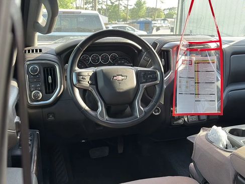 Used 2020 Chevrolet Silverado 2500 LT w/ Texas Edition AWD/4WD image 10