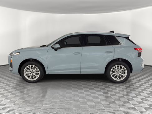 New 2026 Audi Q3 quattro 2.0T AWD/4WD image 2
