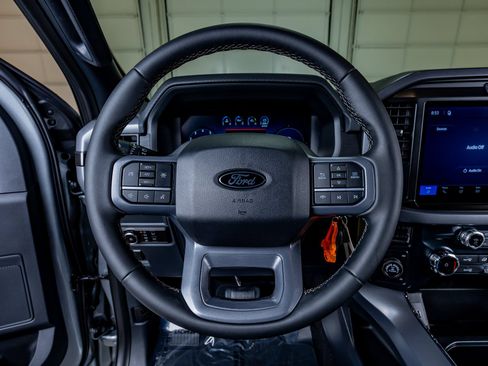 Used 2026 Ford F150 XLT w/ XLT Black Appearance Package AWD/4WD image 18