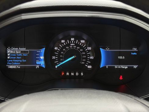 Used 2022 Ford Edge SEL image 17