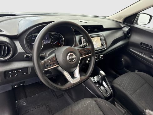 Used 2022 Nissan Kicks S FWD image 18