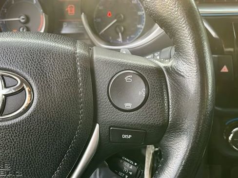 Used 2016 Toyota Corolla S image 10