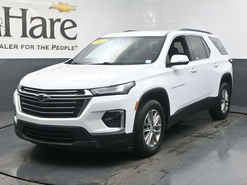 Used 2023 Chevrolet Traverse LT FWD image 35