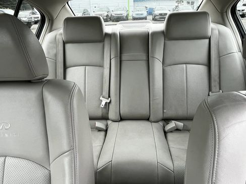 Used 2013 INFINITI G37 x Sedan w/ Premium Pkg AWD/4WD image 9