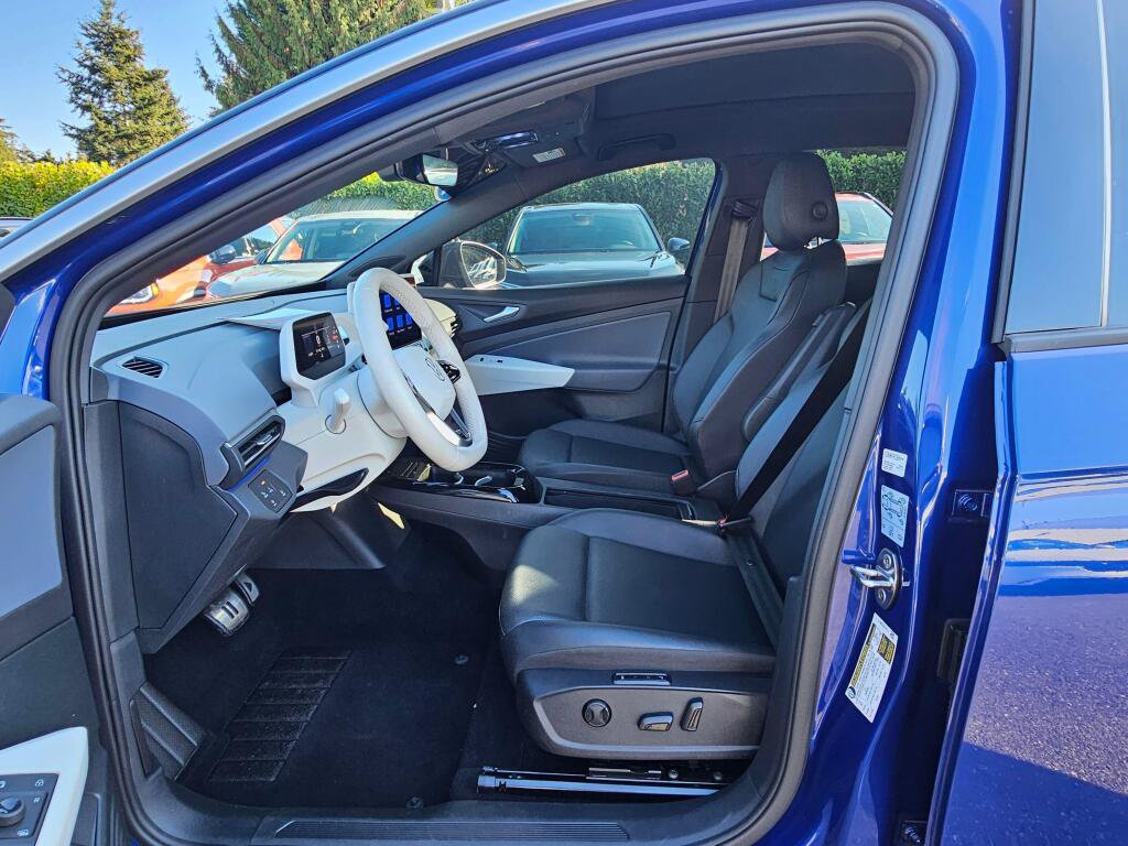 Used 2021 Volkswagen ID.4 1st Edition RWD image 22