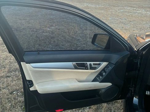 Used 2014 Mercedes-Benz C 250 Sedan w/ Premium 1 Package image 22