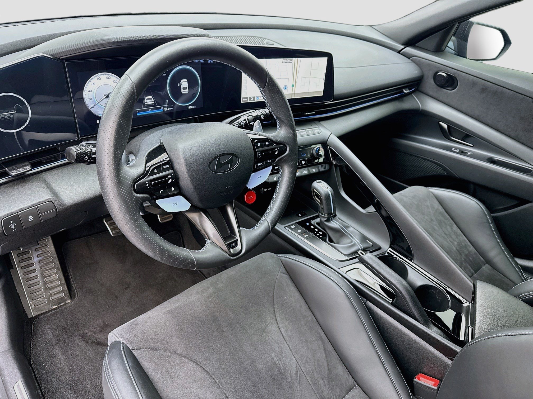 Used 2025 Hyundai Elantra N FWD image 7
