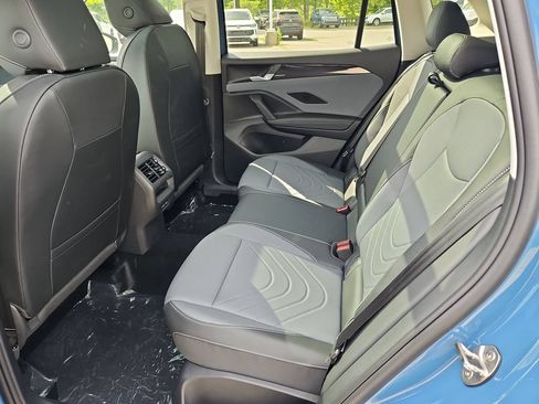 New 2026 Volkswagen Tiguan SE AWD/4WD image 20