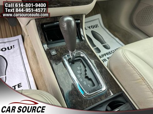 Used 2008 Cadillac DTS w/ Sun And Sound Package FWD image 22