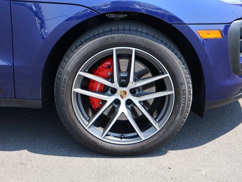 Certified 2024 Porsche Macan S w/ Premium Plus Package AWD/4WD image 14