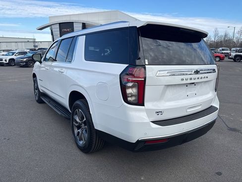 Used 2023 Chevrolet Suburban LS image 3