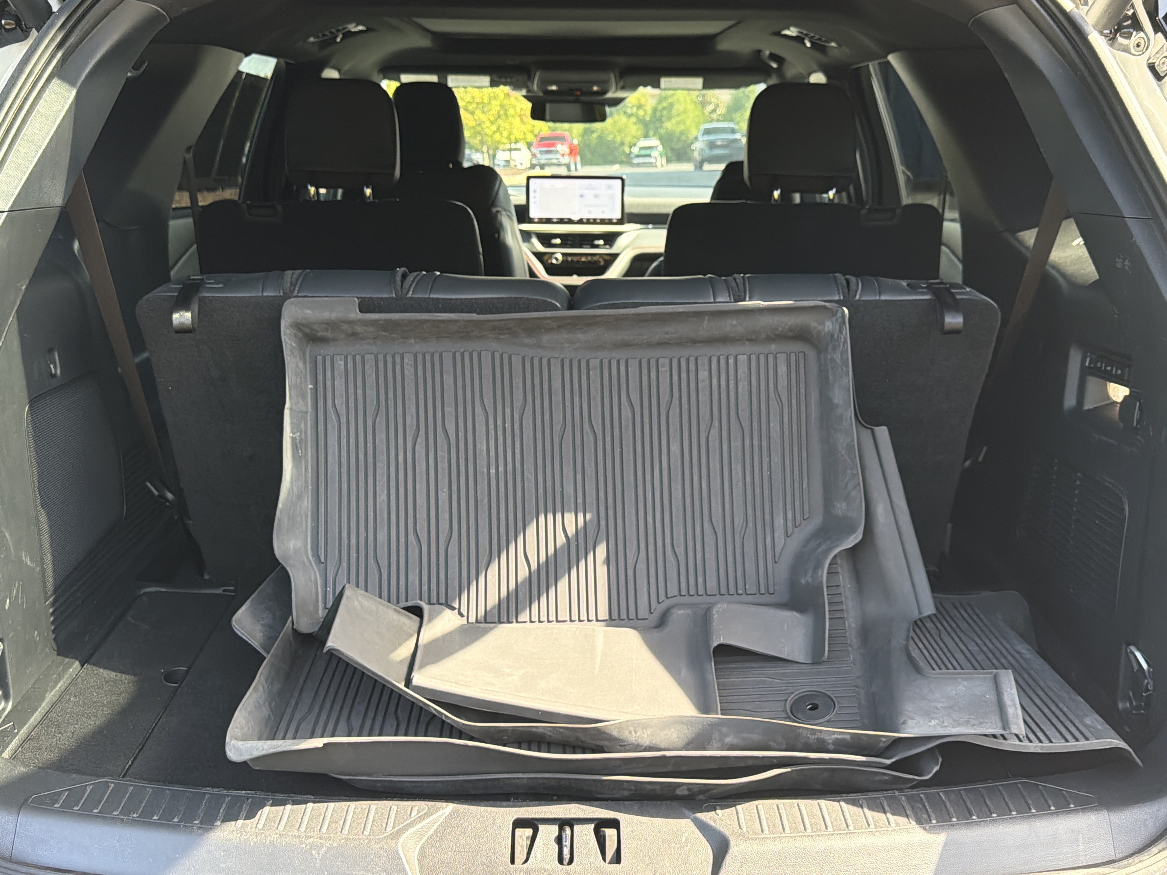 Used 2025 Ford Explorer ST w/ Sun And Sound Package AWD/4WD image 45
