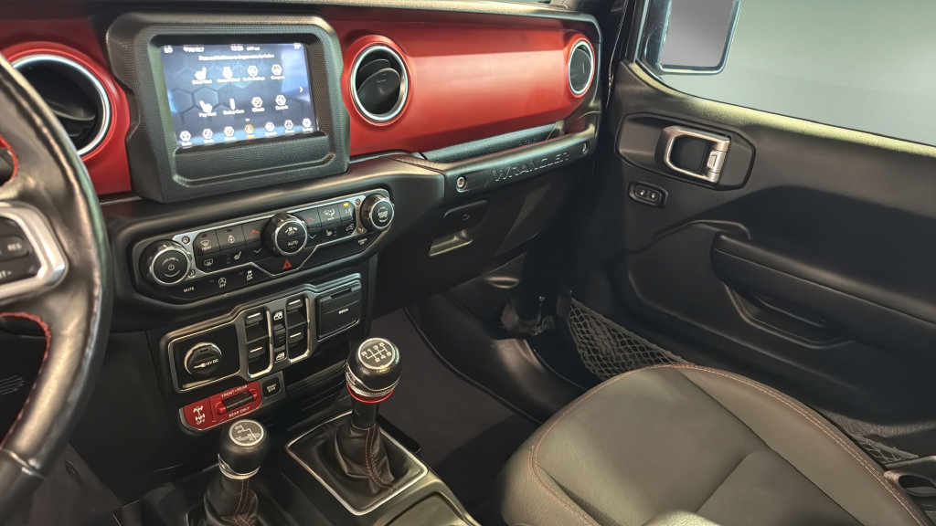 Used 2019 Jeep Wrangler Unlimited Rubicon w/ Steel Bumper Group AWD/4WD image 36