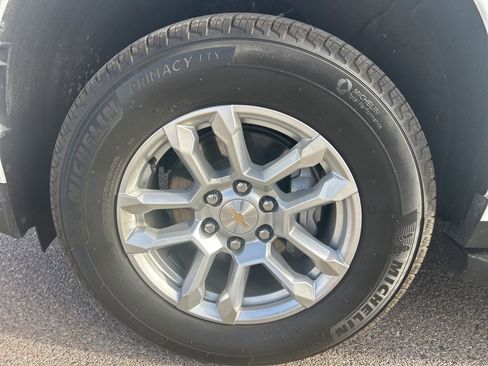 Certified 2026 Chevrolet Tahoe LT AWD/4WD image 9