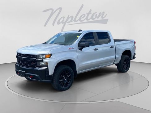 Used 2021 Chevrolet Silverado 1500 Custom Trail Boss w/ Safety Confidence Package AWD/4WD image 1