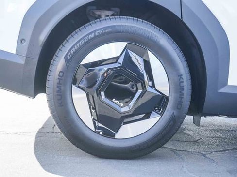New 2026 Kia EV9 Wind image 9