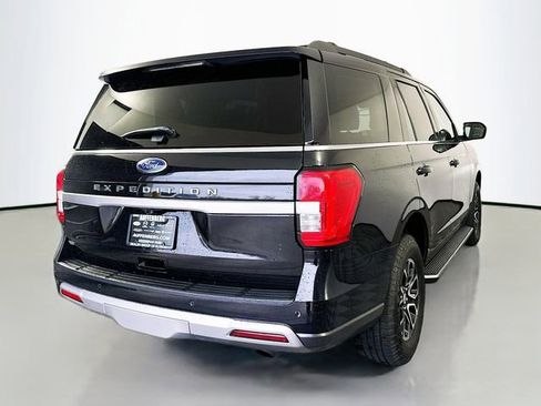 Used 2023 Ford Expedition XLT AWD/4WD image 7
