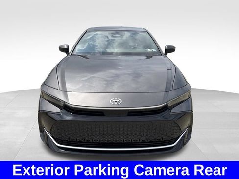 Used 2024 Toyota Crown AWD/4WD image 10