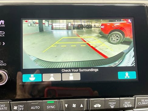 Used 2024 Honda Odyssey Sport image 13