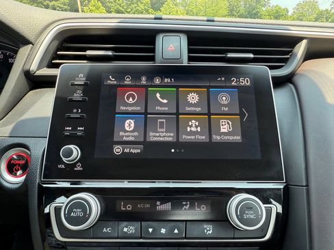Used 2019 Honda Insight Touring image 29