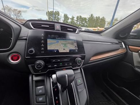 Used 2019 Honda CR-V Touring image 18
