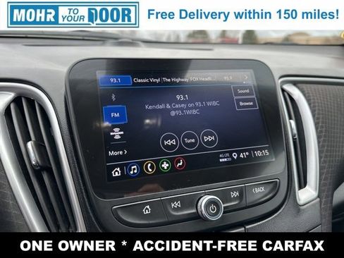 Used 2023 Chevrolet Malibu LT image 16